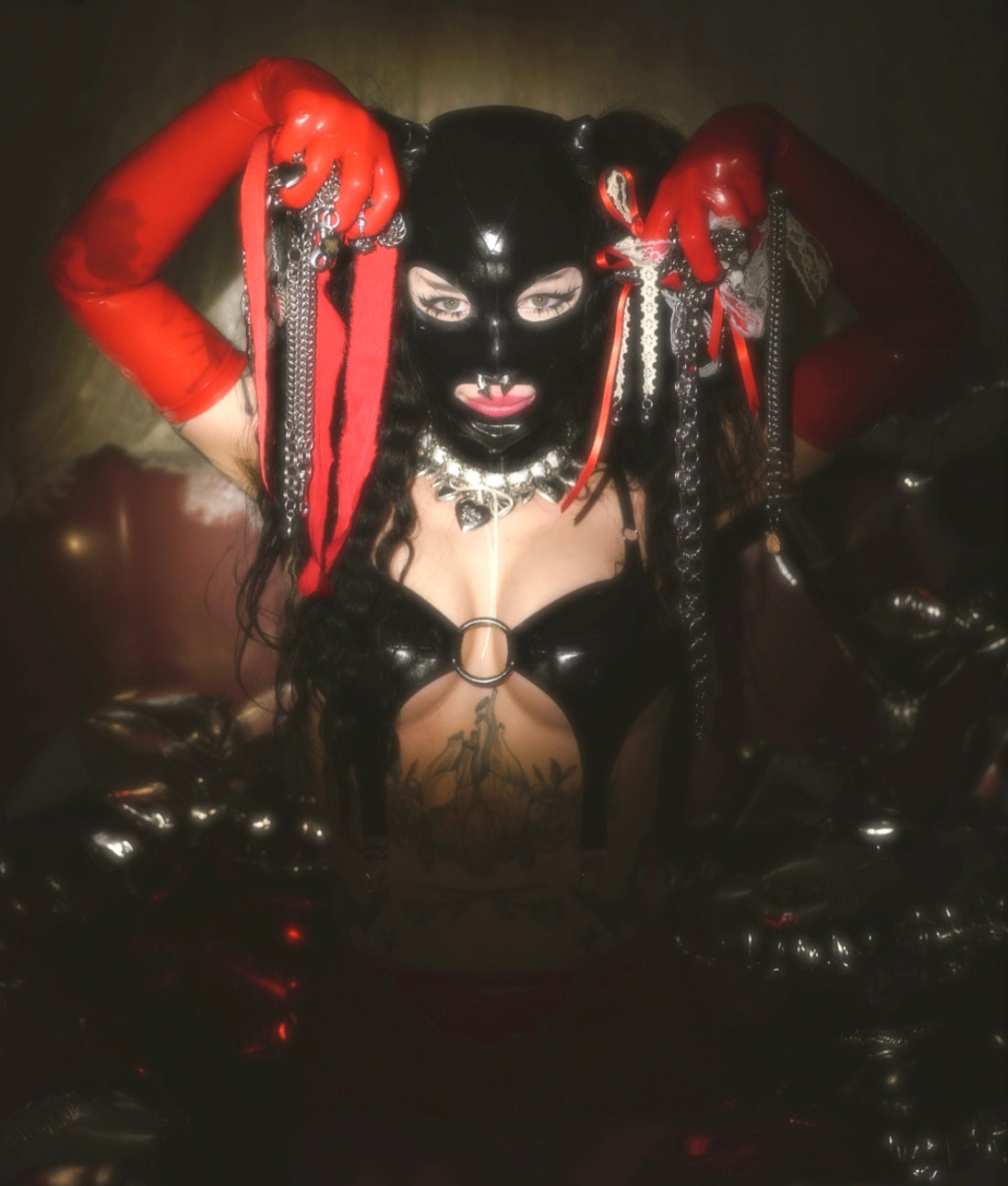 Lovers Ribbon Choker