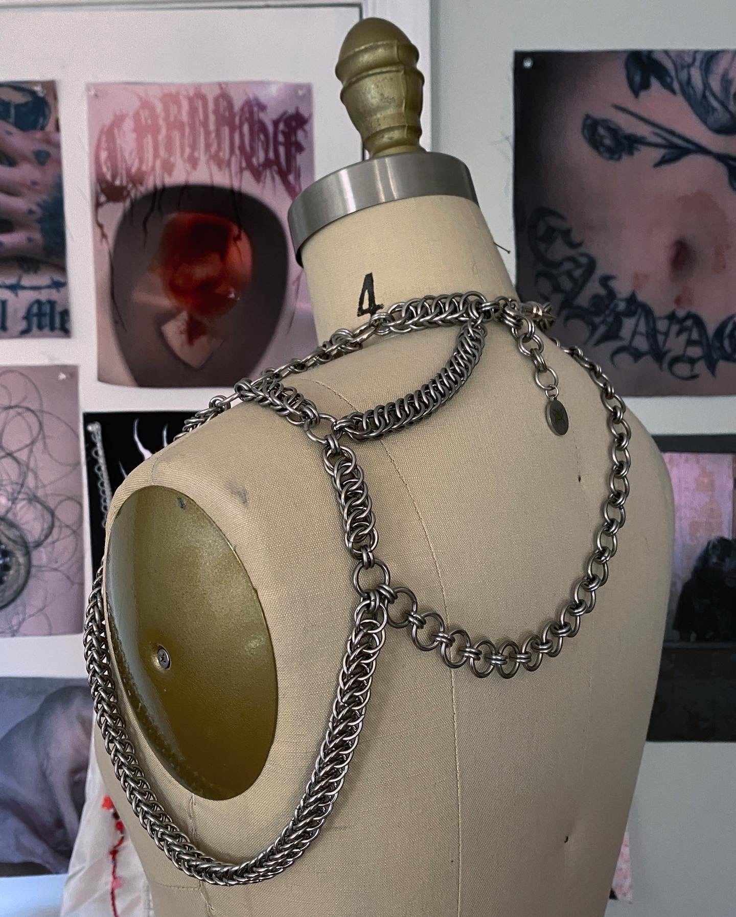 Shoulder Chain