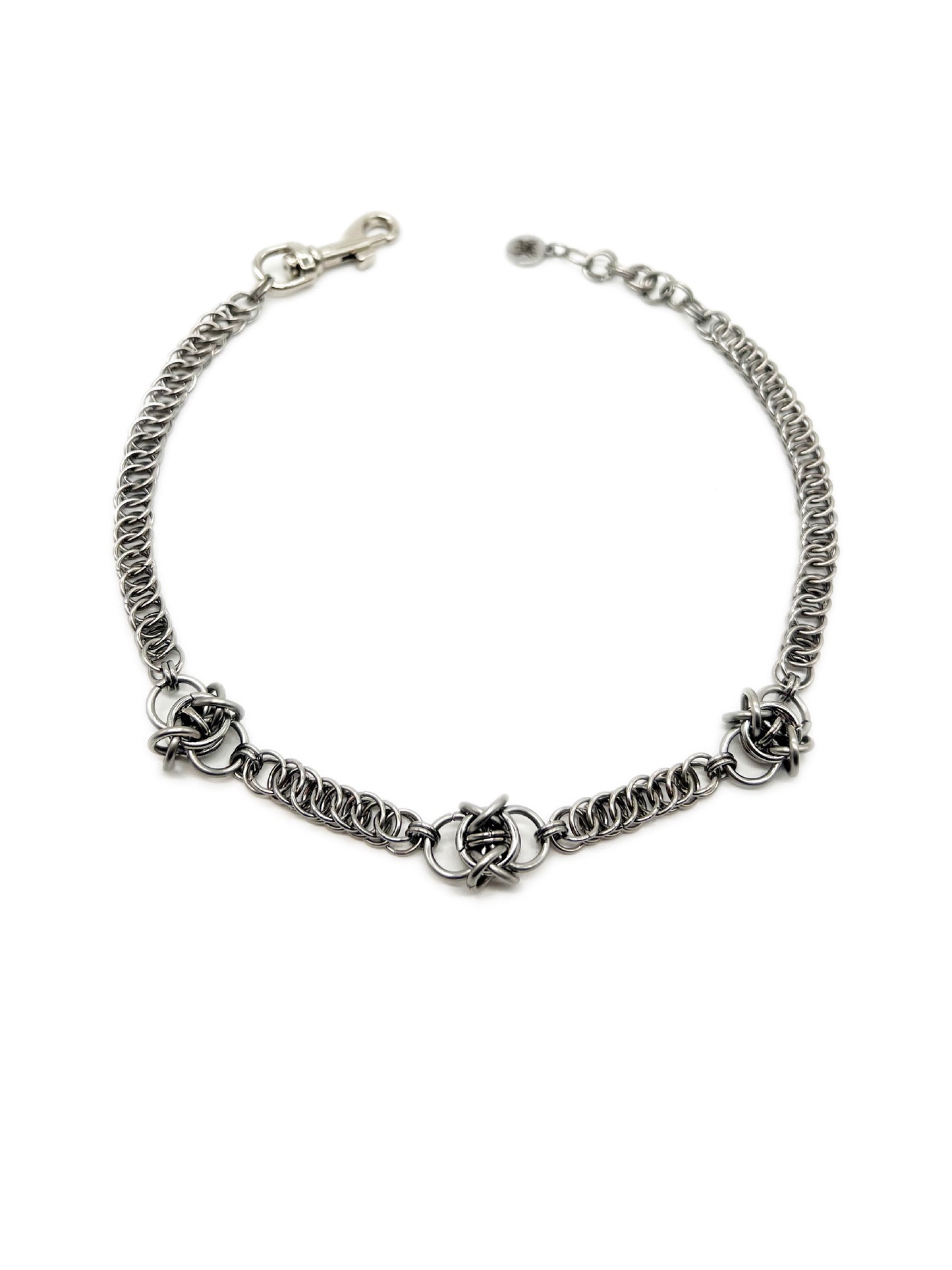 Centipede Triple Barb Choker