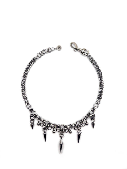 Juggler Choker