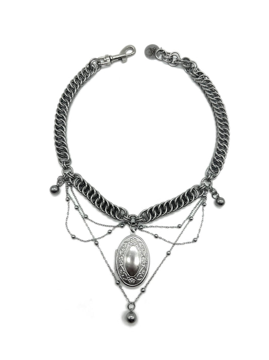 Love Lots Locket Choker