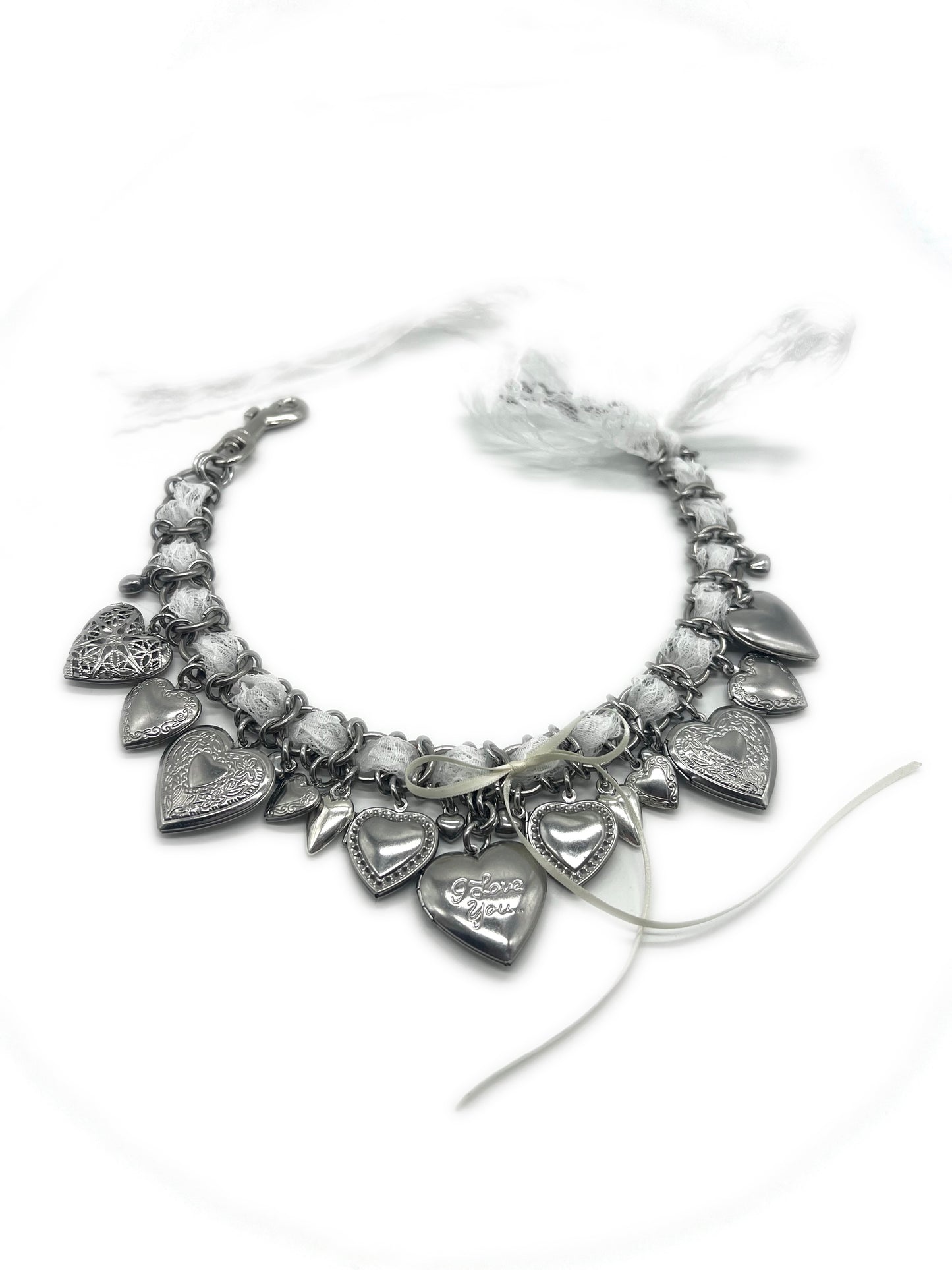 Lovers Ribbon Choker