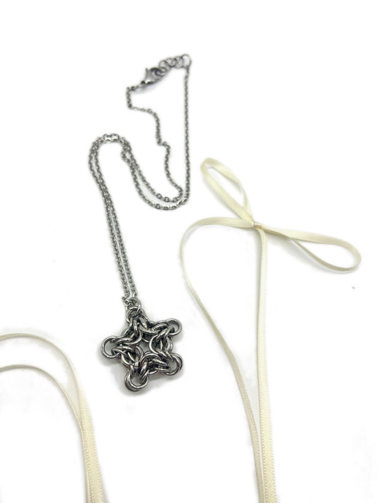 Mini Star Pendant Necklace