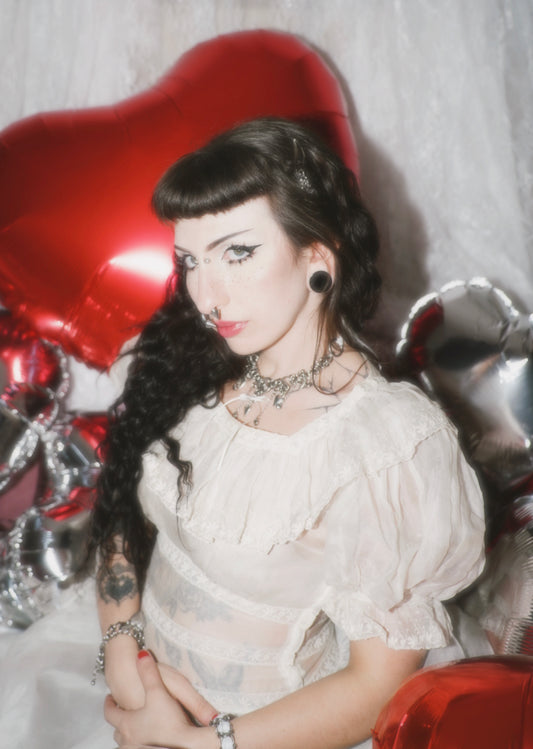 Tethered Heart Ribbon Choker