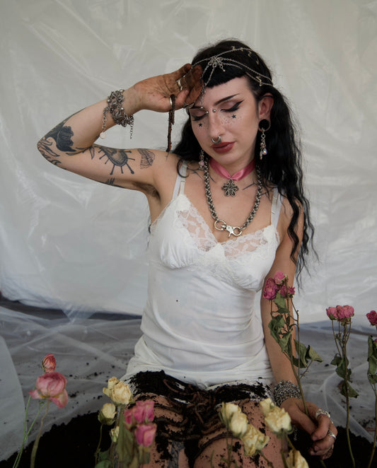 Nightcrawler Clip Necklace