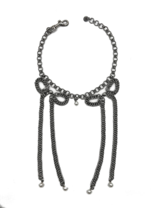 Carnage in Bow Choker