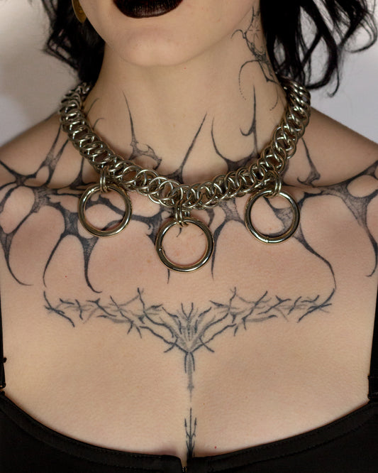 Triple O Choker